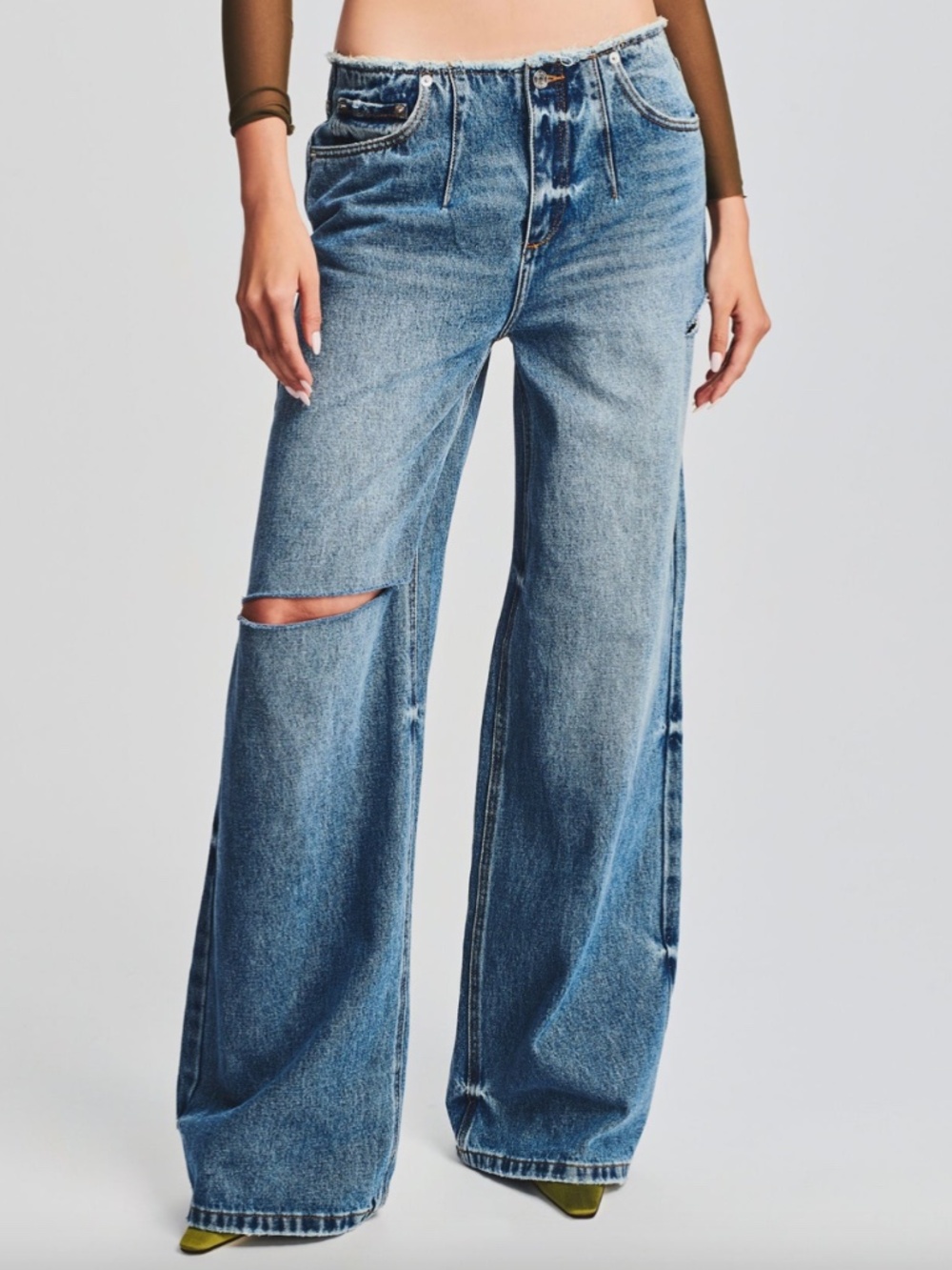 New SEROYA Aston Wide Leg Jeans